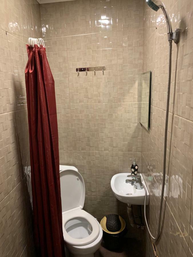 Lilus Hostel باتومي المظهر الخارجي الصورة