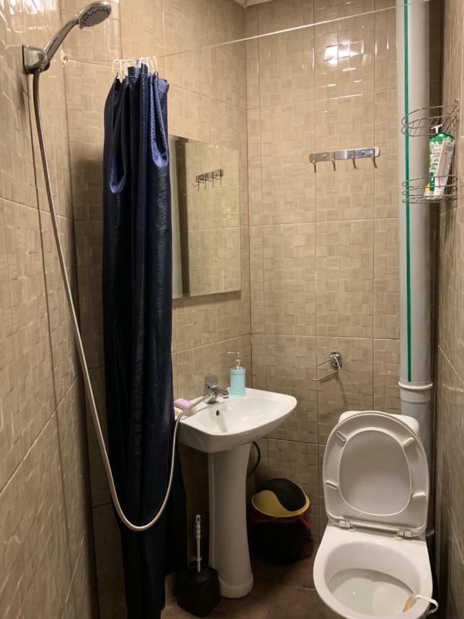 Lilus Hostel باتومي المظهر الخارجي الصورة